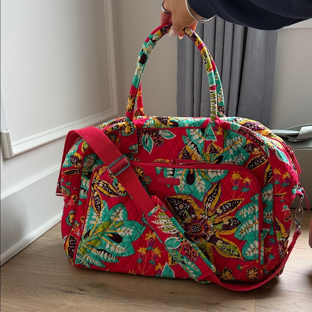 Vera Bradley Rumba Red Floral Quilted Travel Weekender with Teal Accents